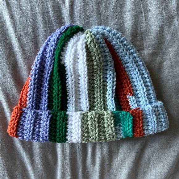 🔅2/$20🔅 Scrappy Handmade Crochet Beanie or Toque - Picture 3 of 6